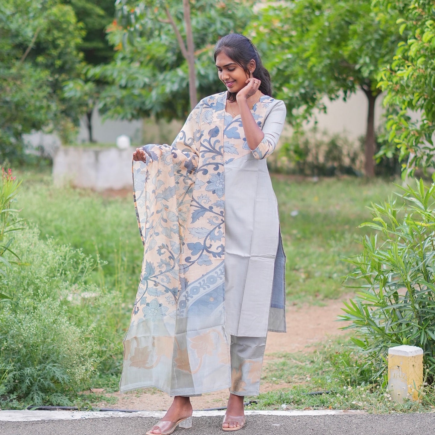 Madhurima Kurti Set