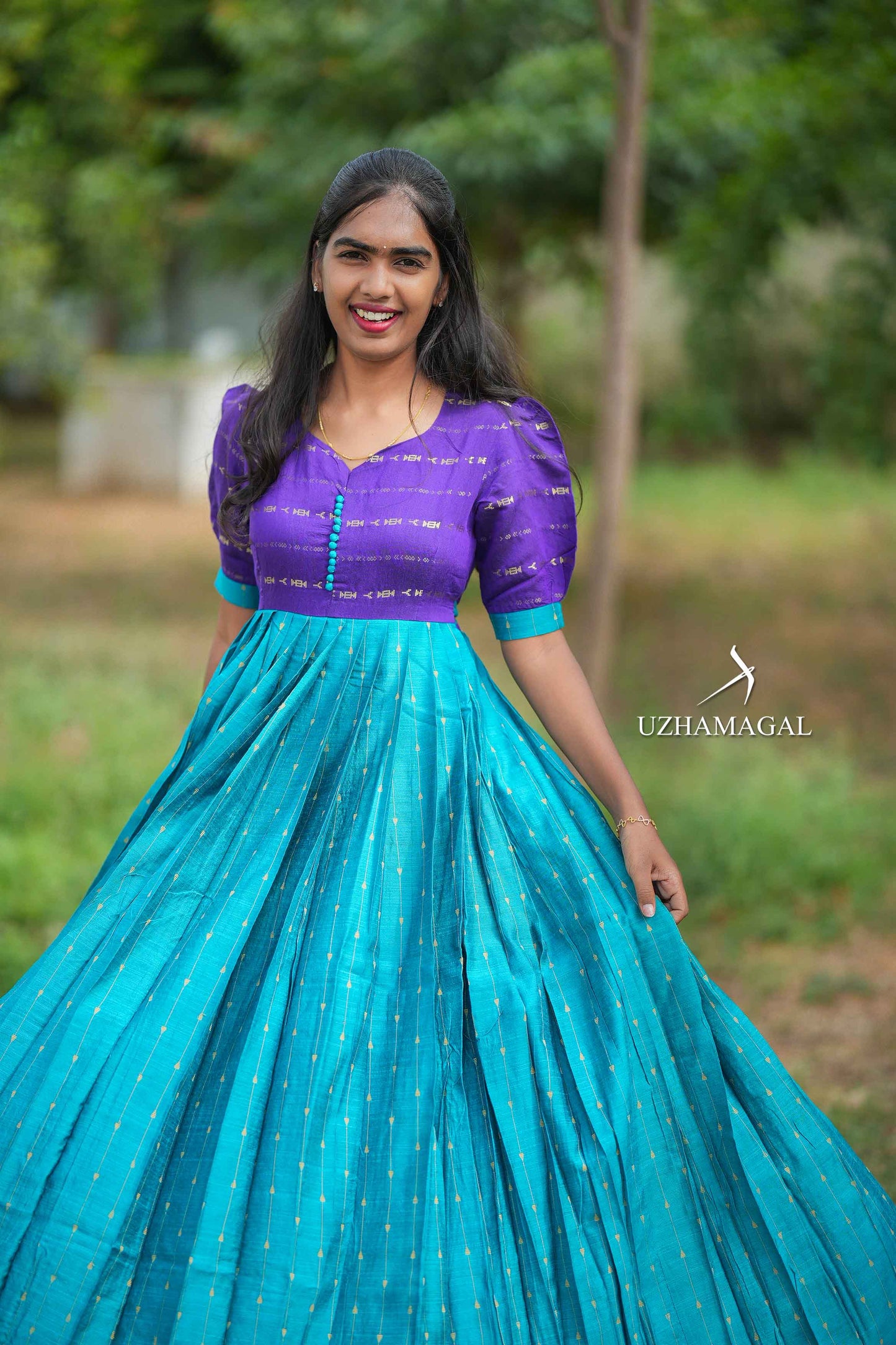 Pavazham