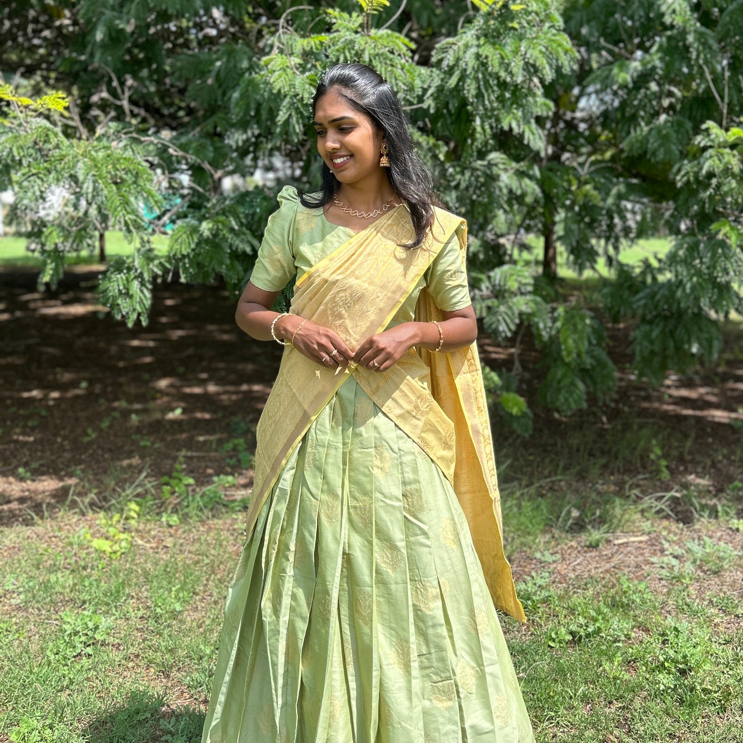 Kundavai dhavani set