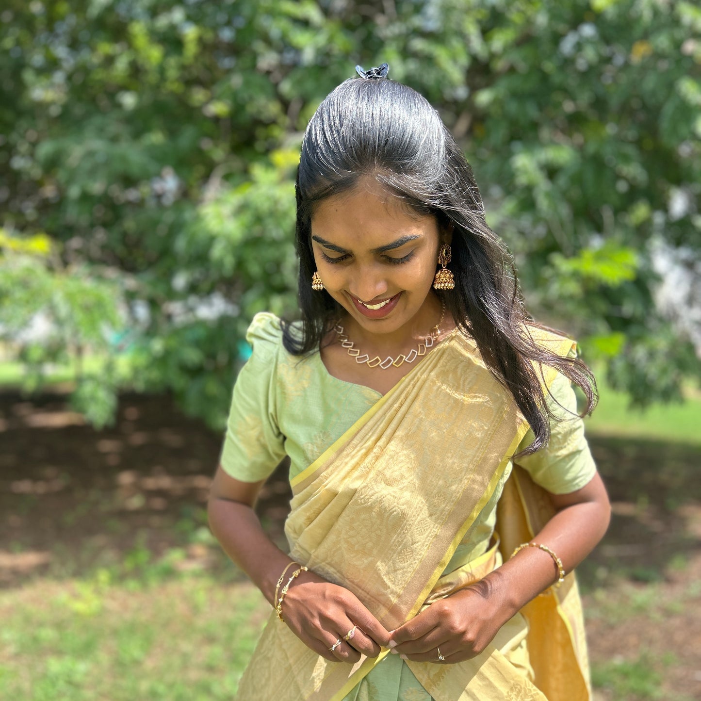 Kundavai dhavani set
