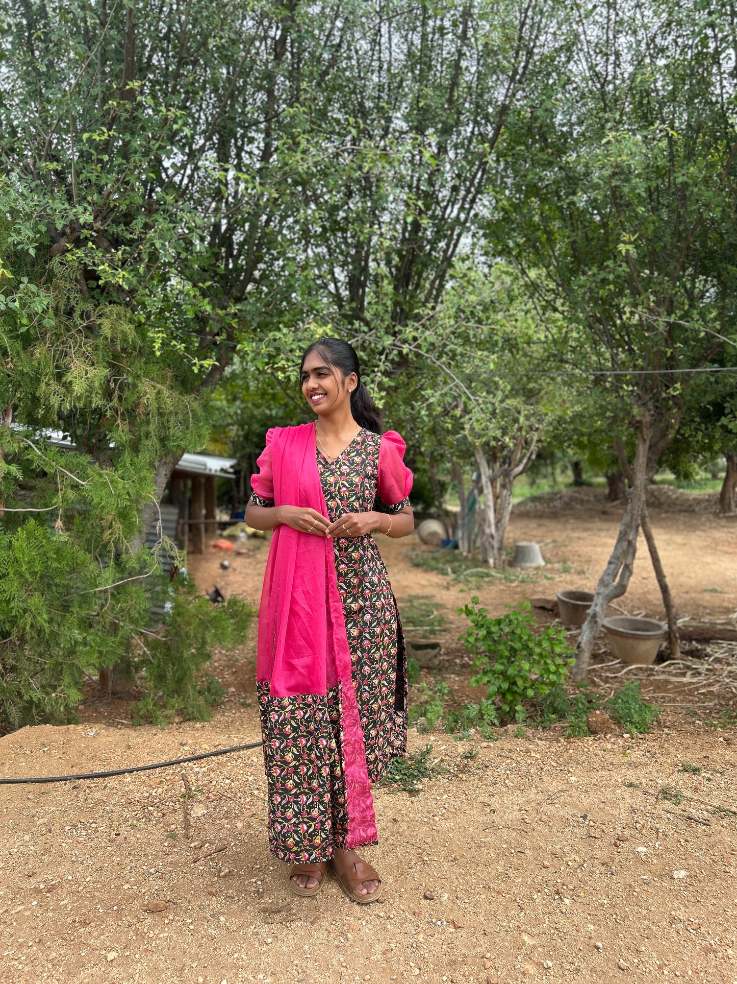 Juliet Rose Kurti