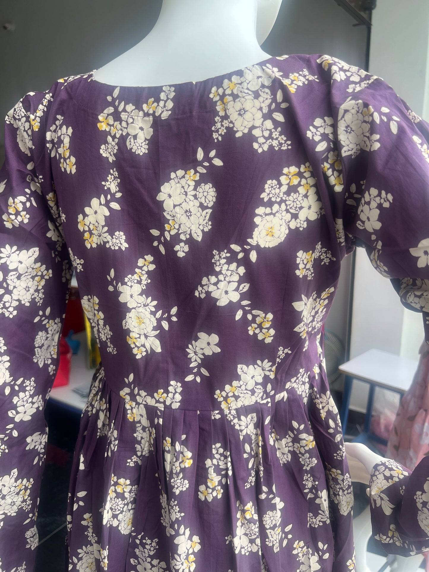 violet pookal