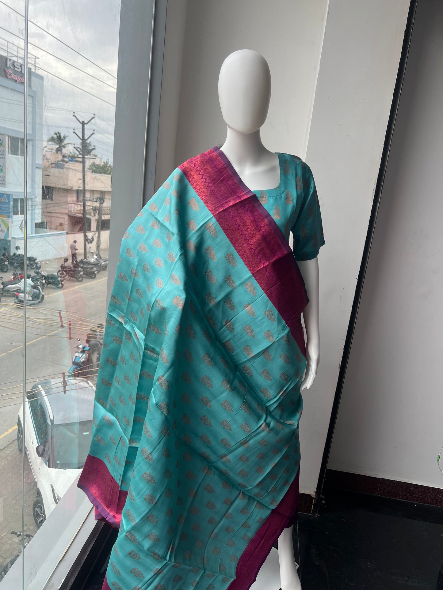 kurti 10
