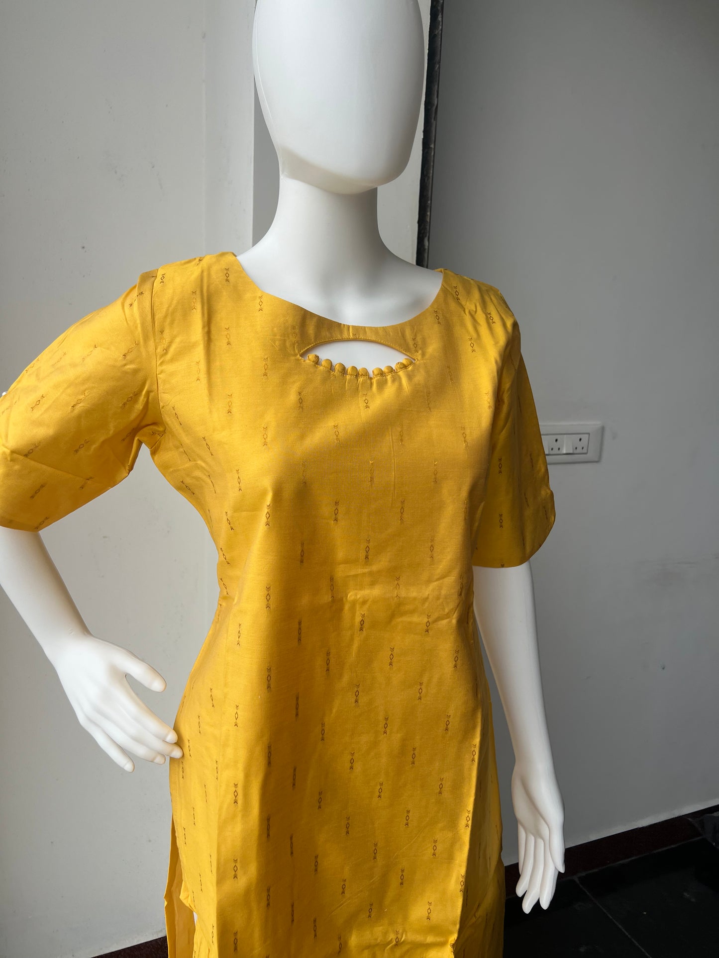 kurti 22