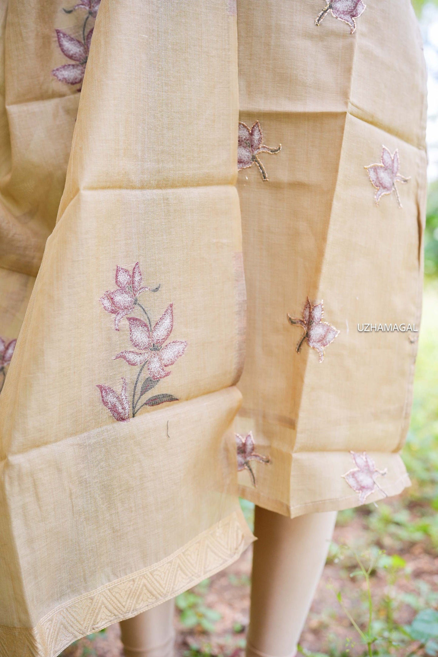 Brown Lilly