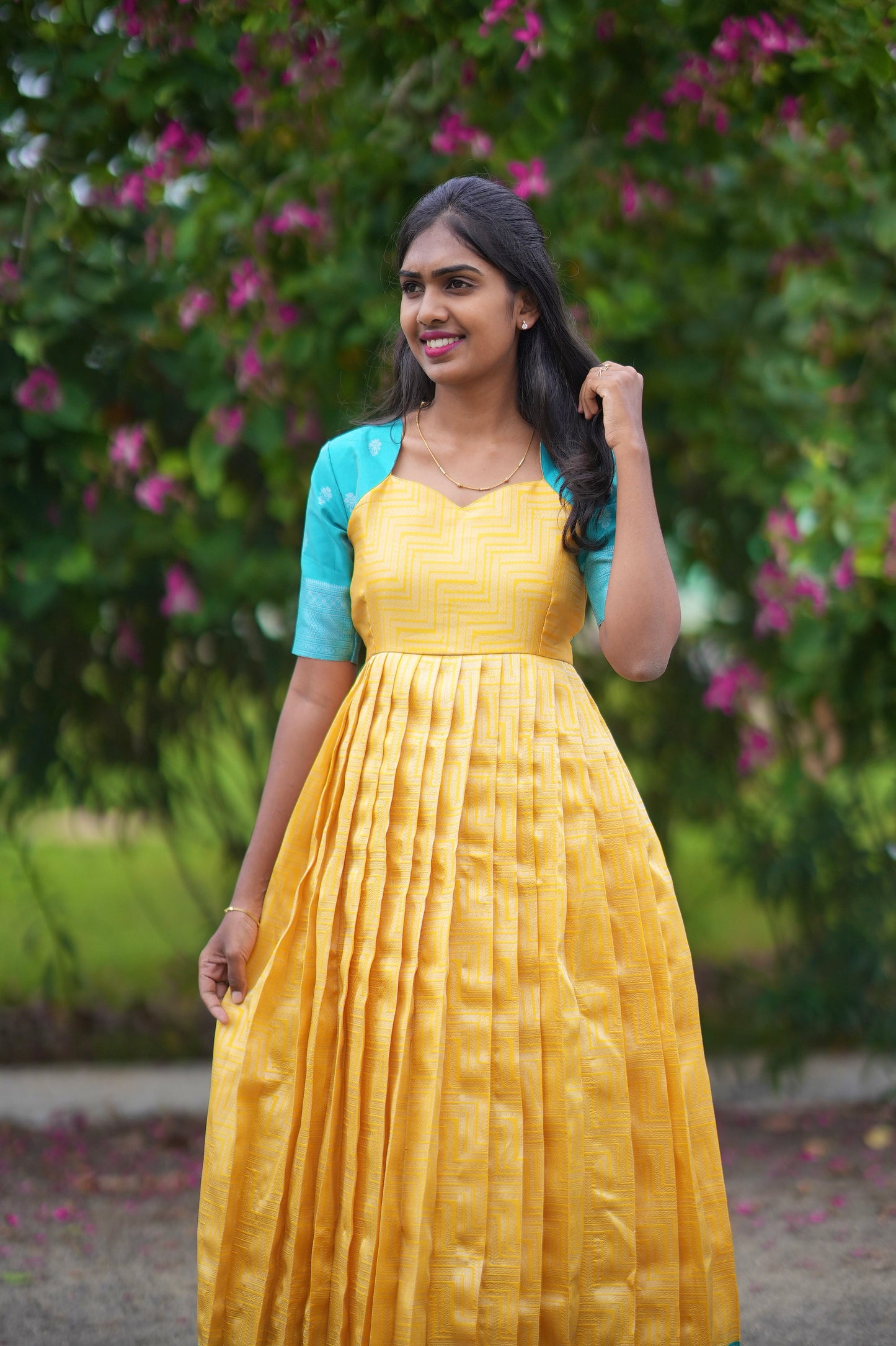 Santhanamalli dress