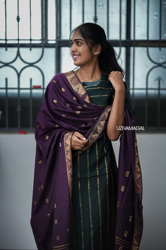 Emerald Elegance kurti