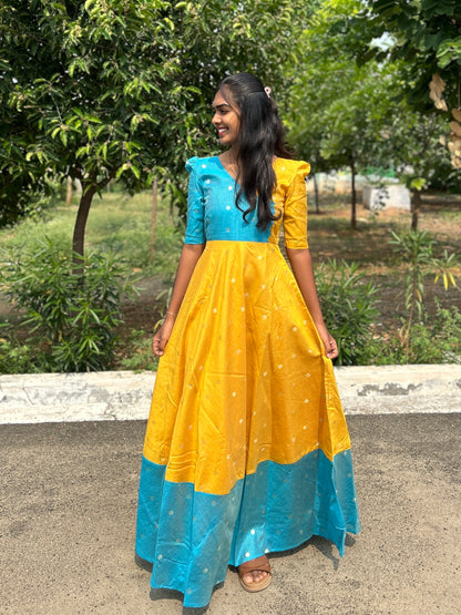 Chamandhipoo
