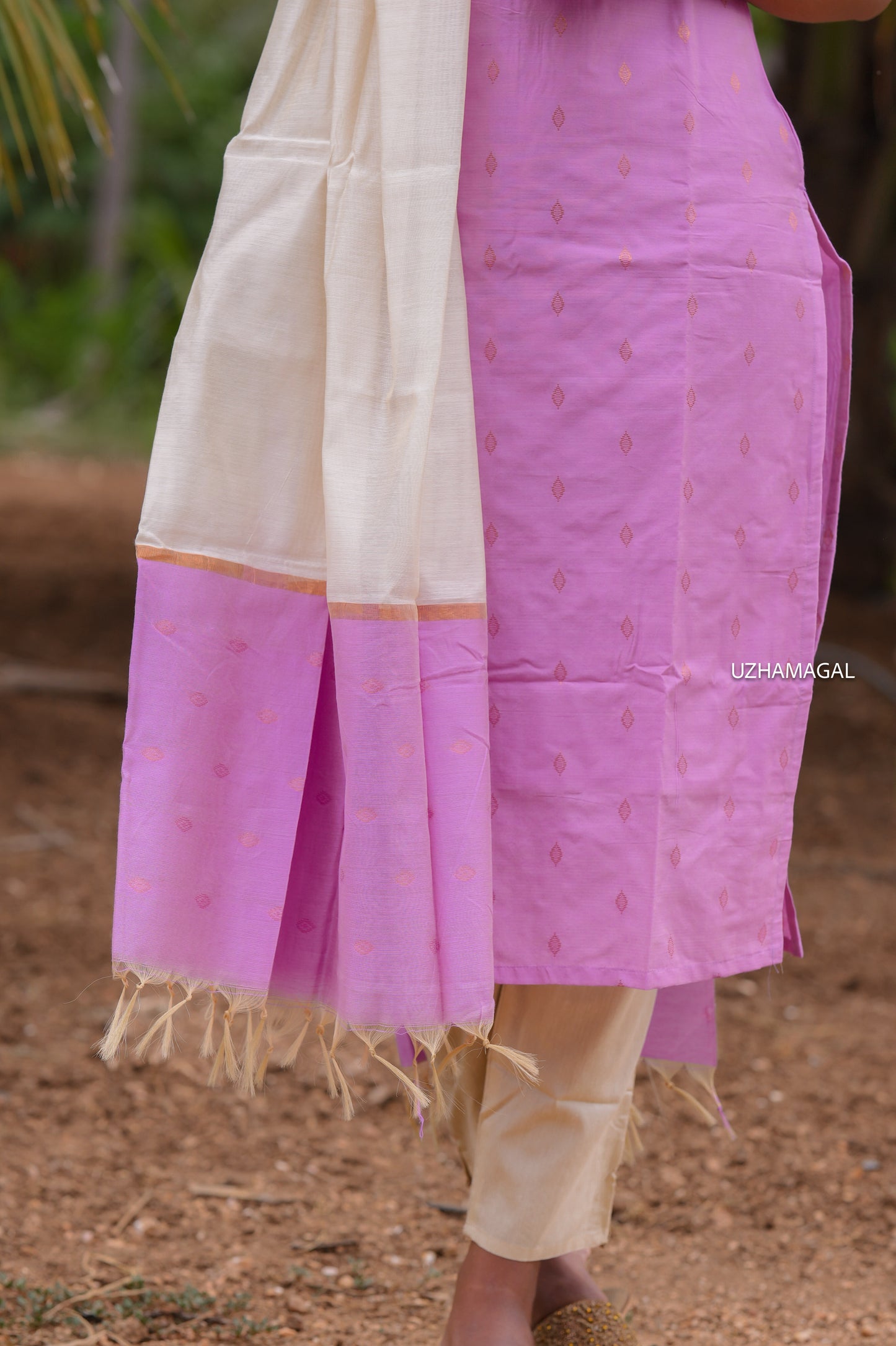 December Flower Kurti Set