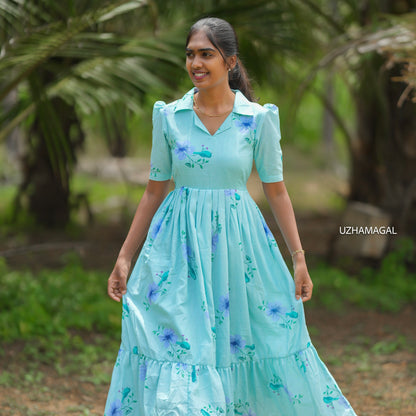 Blooming parrot dress