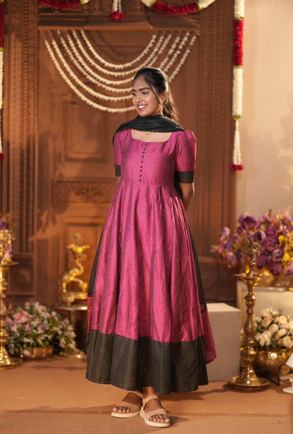 Kaviya thaandavam