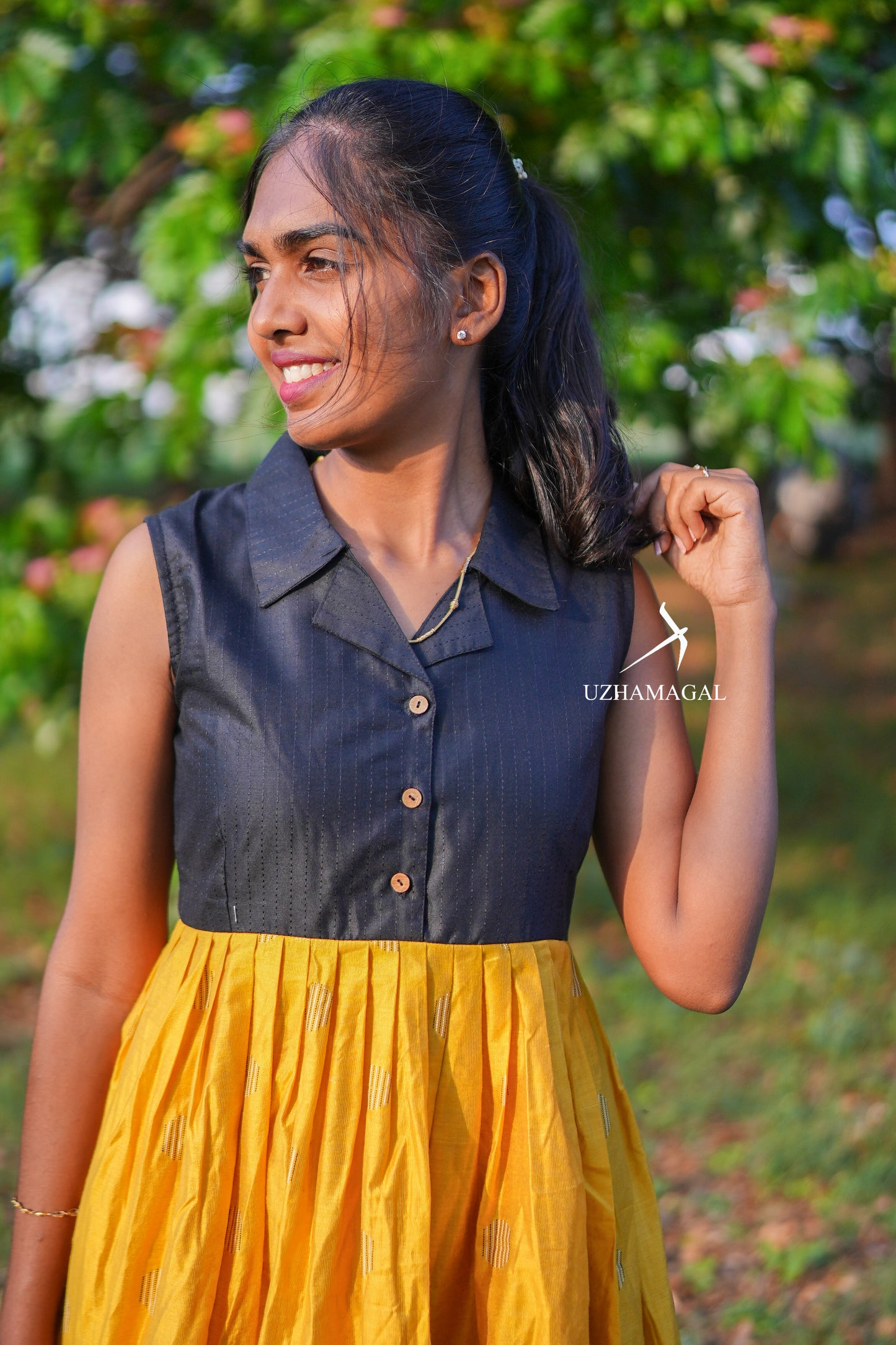 Nadhi osai