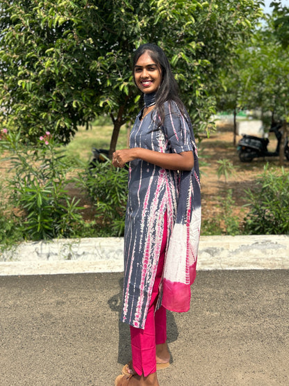 Silver Blush Kurti set