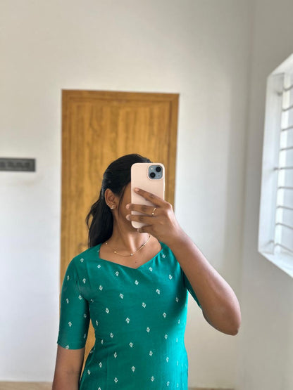 Green spade