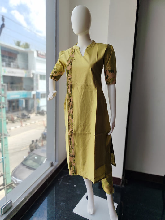 Bloom Kurti