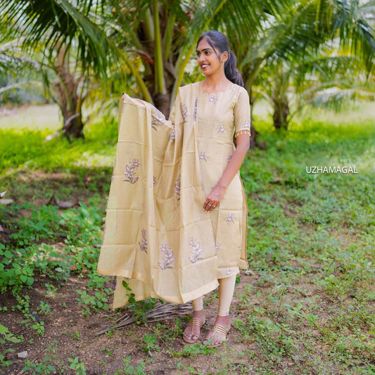 Brown Lilly
