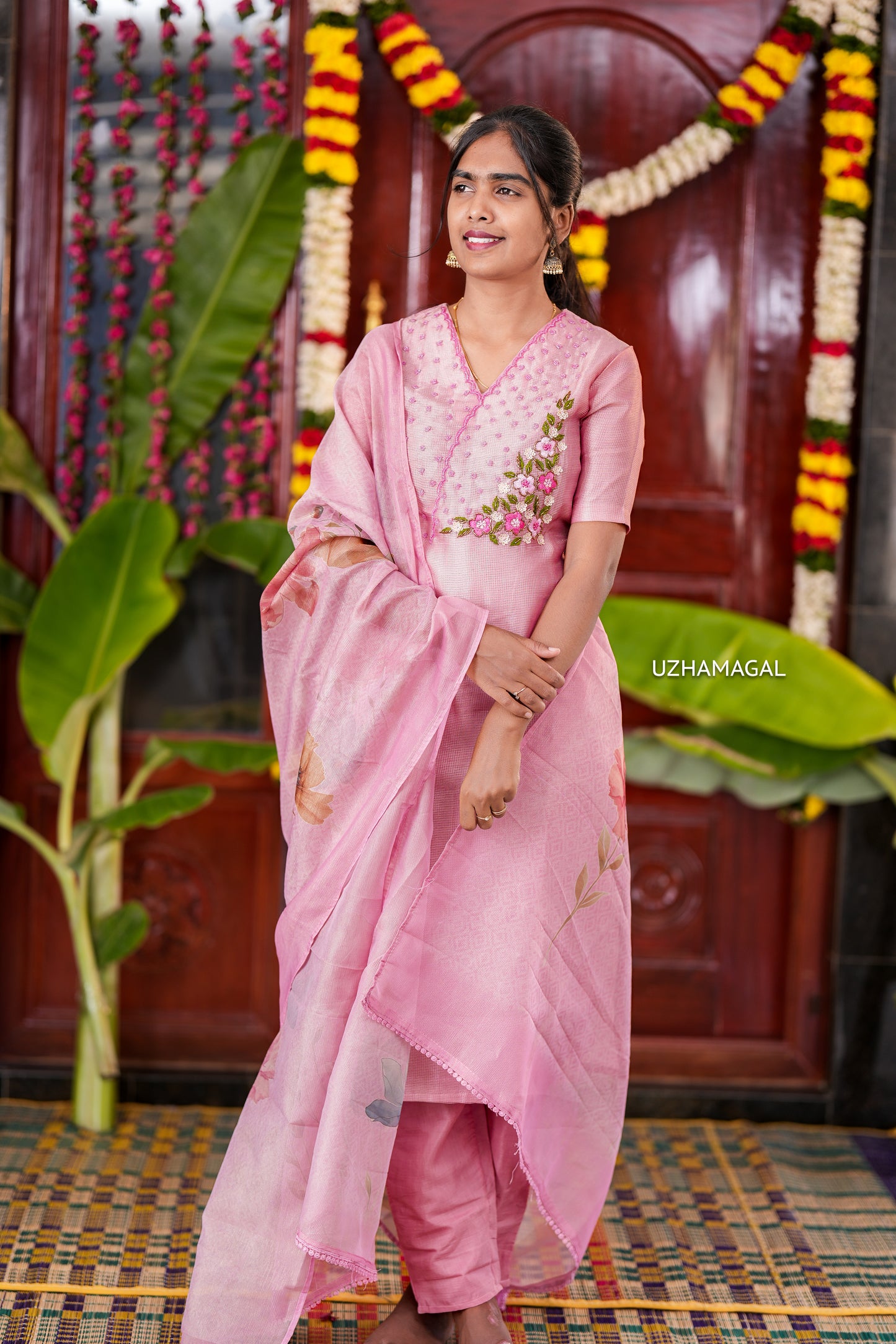 Flora pink