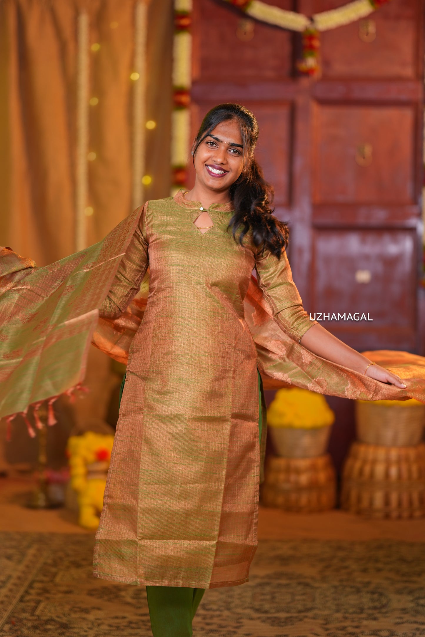 Arali Poo