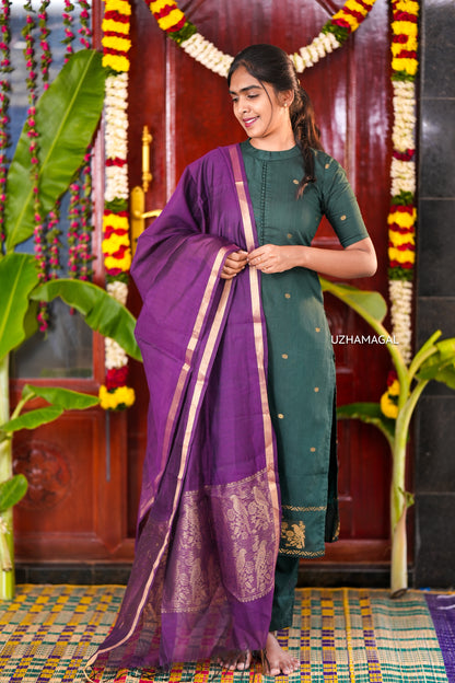 Paavai