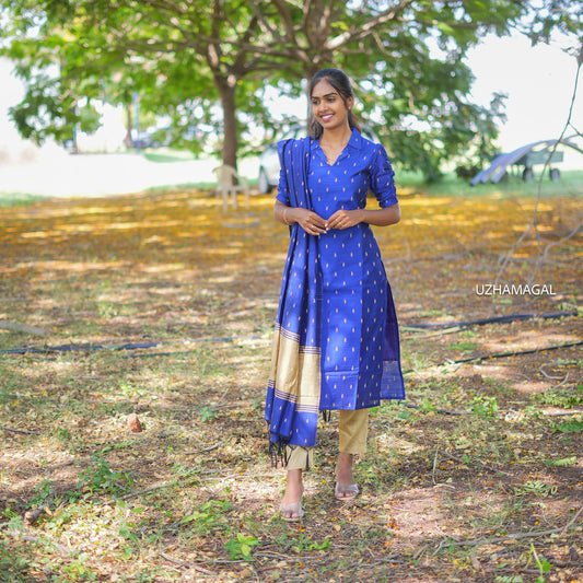Neel Tara Kurti Set
