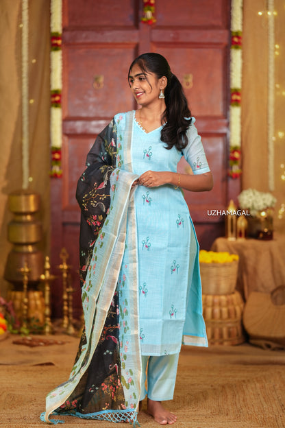 Vanna Naarai