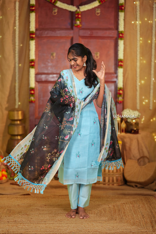 Vanna Naarai