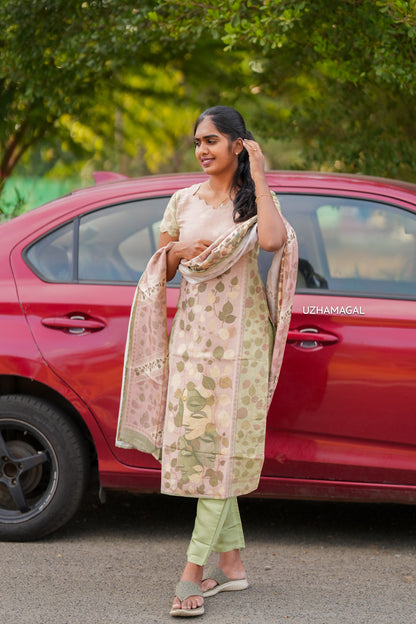 Rose Mayura