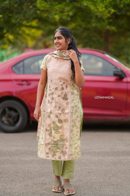 Rose Mayura