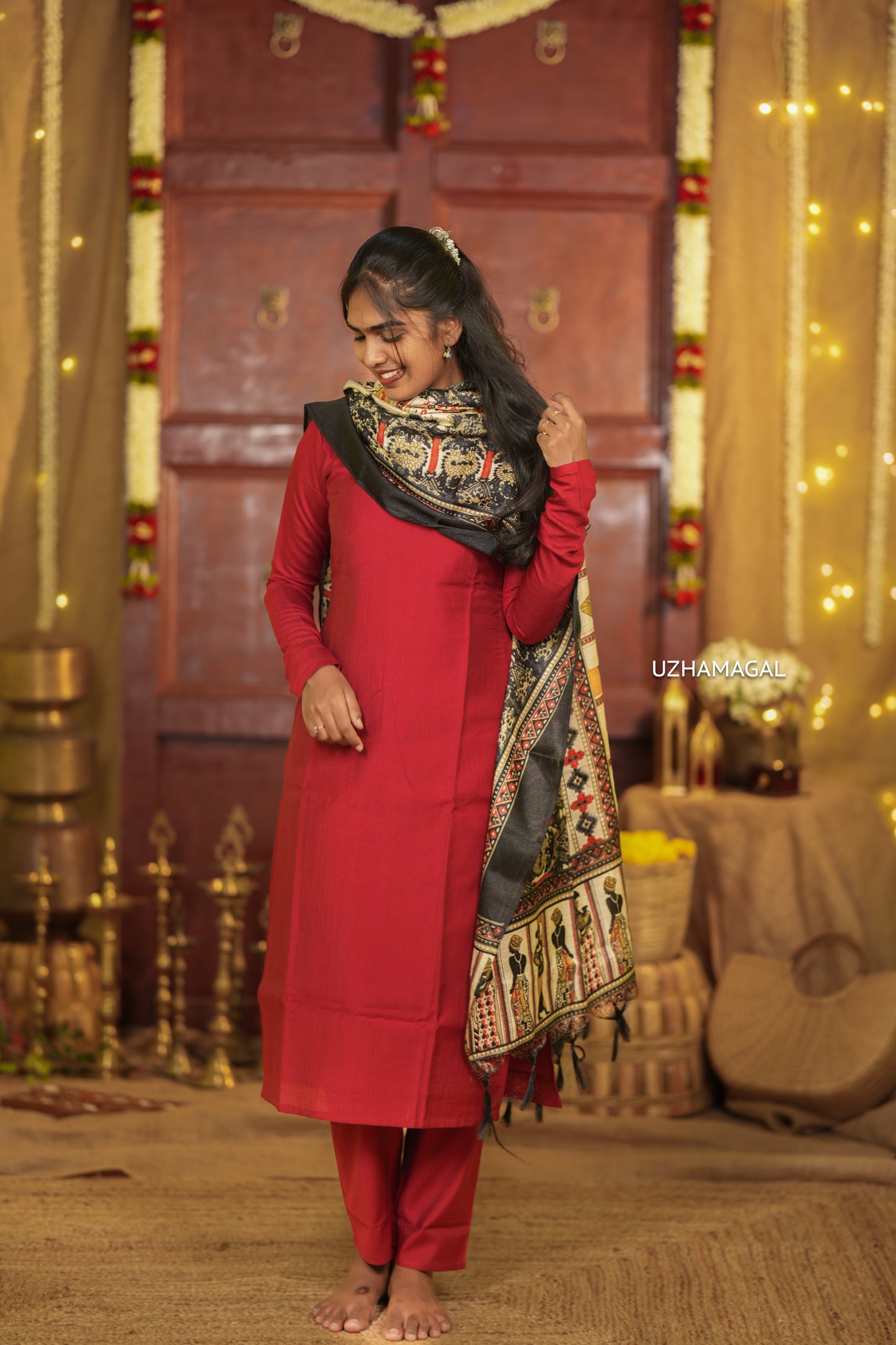 Aavani sivapu