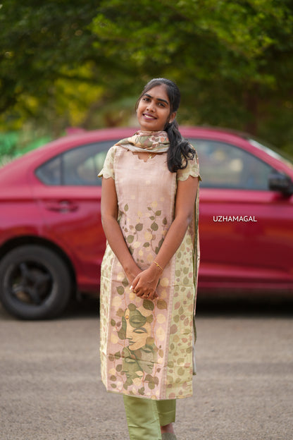 Rose Mayura