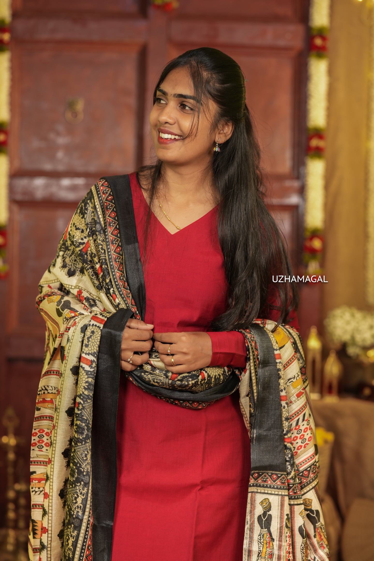 Aavani sivapu
