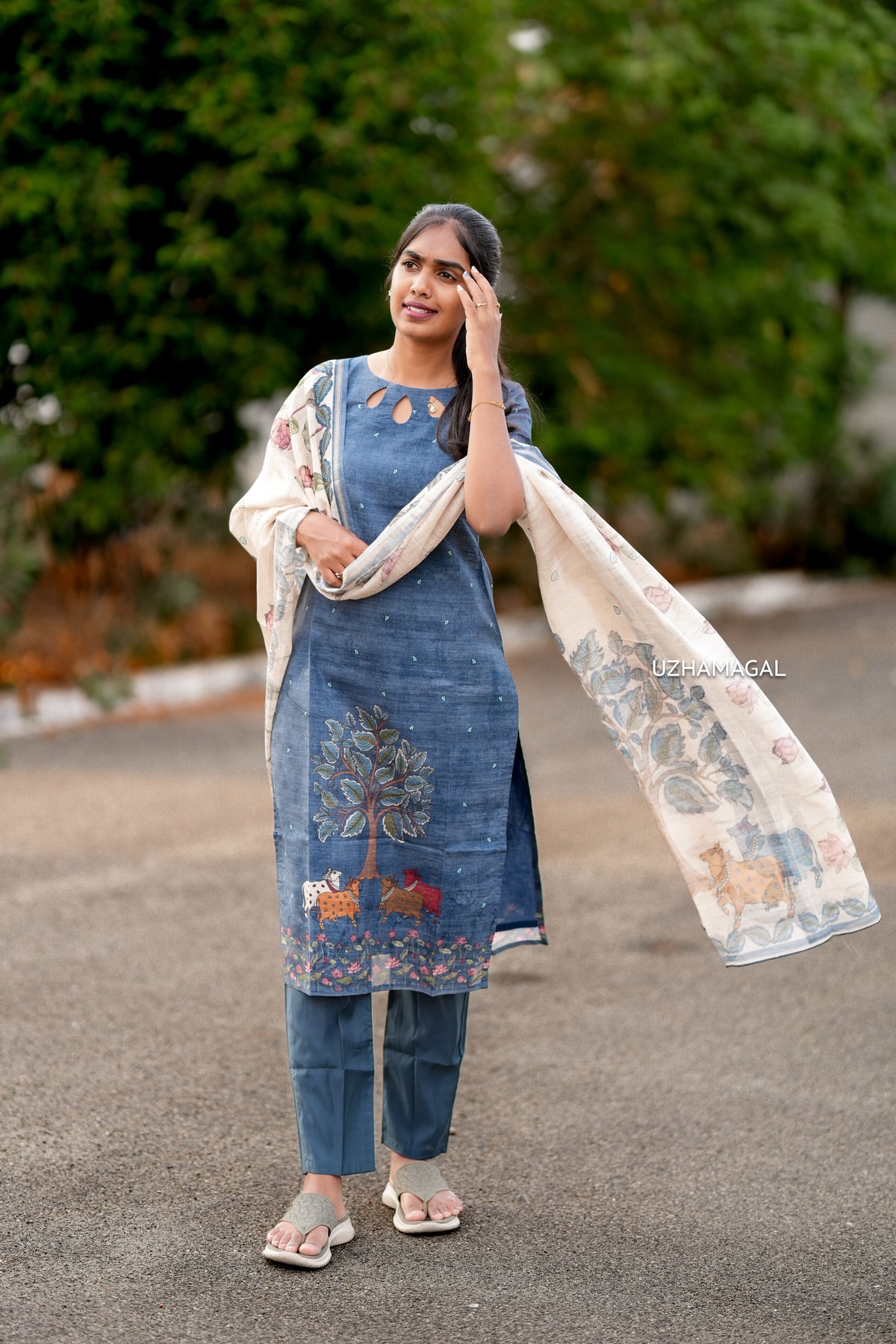 Neela Vriksha