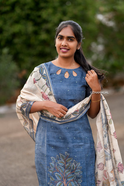 Neela Vriksha