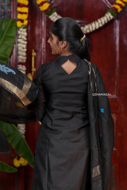Karu Maangani