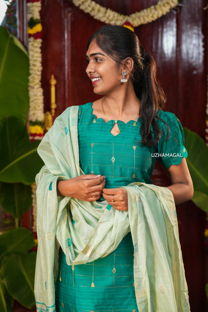 Marutham Poo