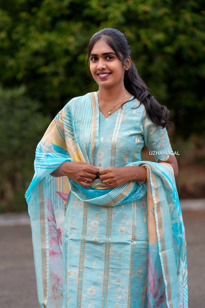 Neela Zari