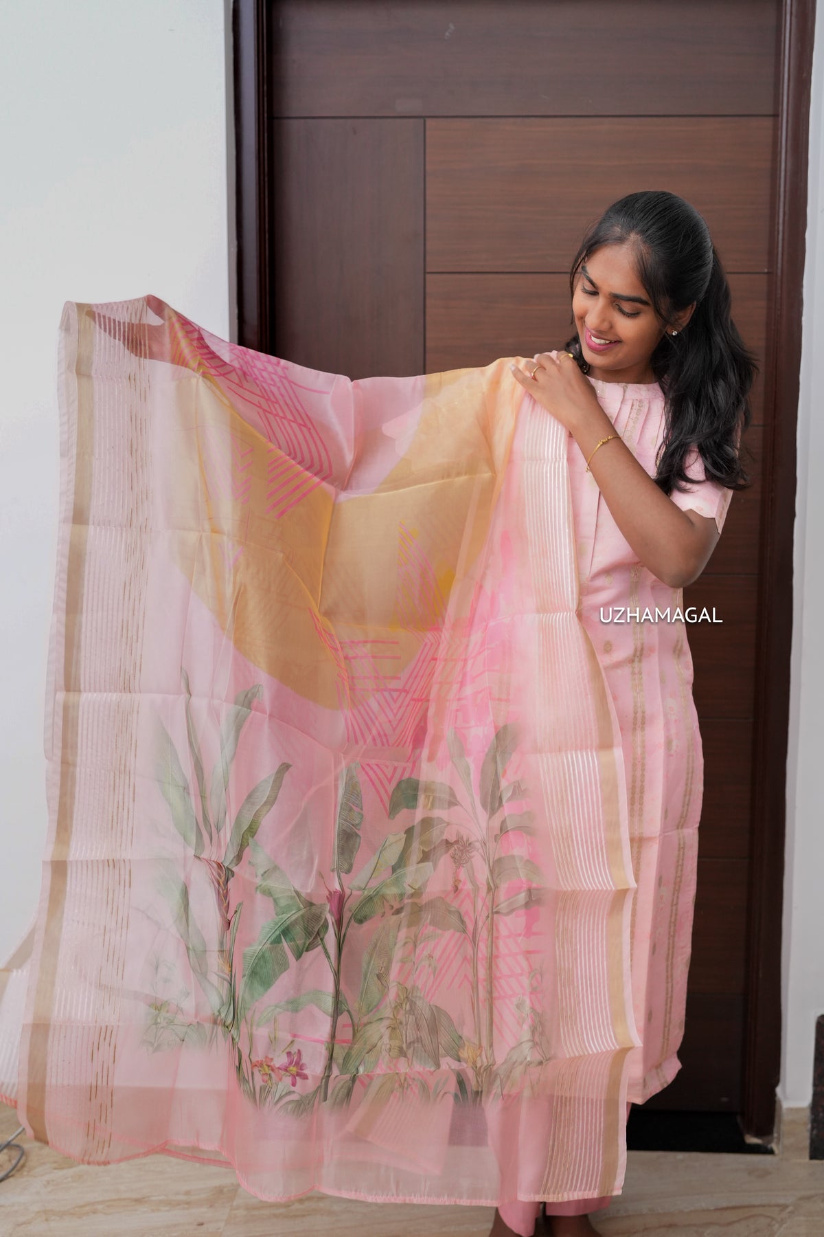 Pink Zari