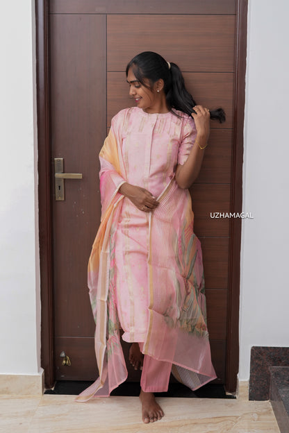 Pink Zari
