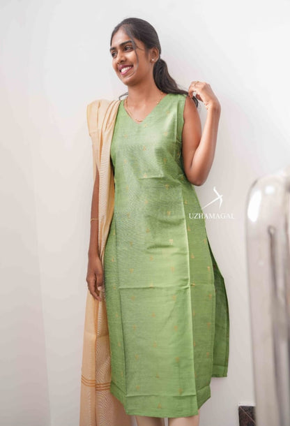 Green Kurti