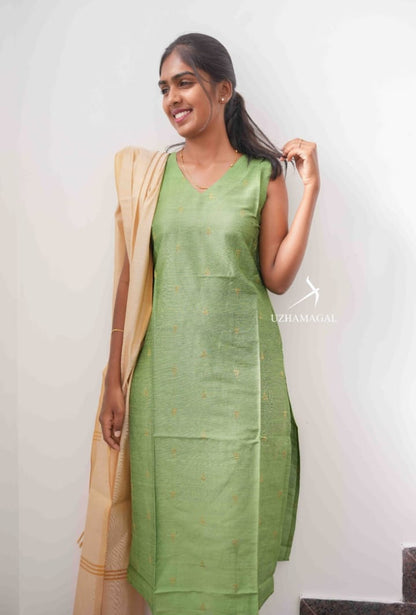 Green Kurti