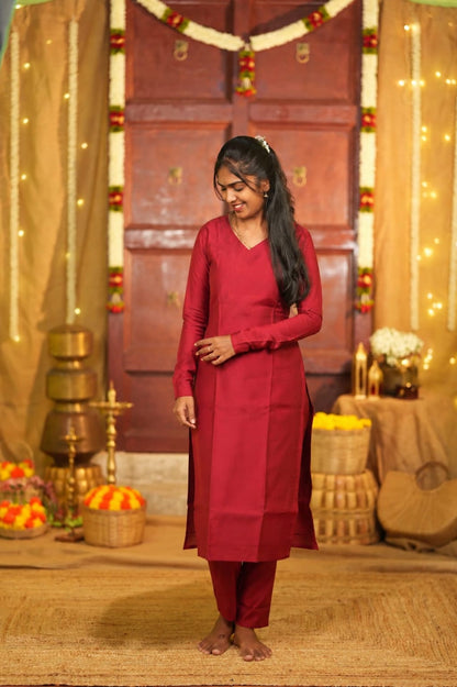 Aavani sivapu